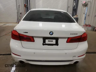 2018 BMW 5 Series 530i xDrive with VIN WBAJA7C50JWA72008, listed as a Copart auction lot 84822624 with Not Provided miles and Salvage Title. Bid and sale history available at carsss.com. Image 6.