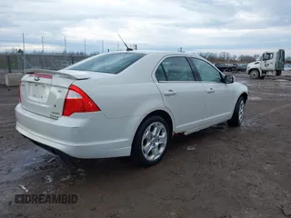 2011 Ford Fusion SE with VIN 3FAHP0HGXBR171931, listed as a IAAI auction lot 41891621 with 183,766 mi miles. Bid and sale history available at carsss.com. Image 4.