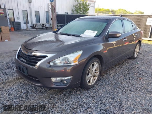 2013 Nissan Altima S with VIN 1N4AL3AP5DC900914, listed as a IAAI auction lot 42035657 with 157,669 mi miles and . Bid and sale history available at DreamBid. Image 2.