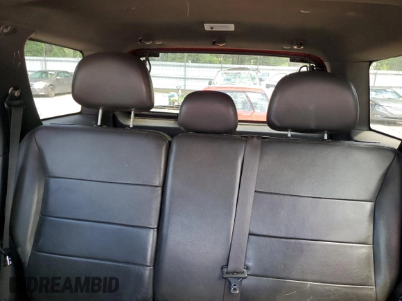 2011 Ford Escape Limited с VIN 1FMCU0E72BKB09652, выставлен на аукционе Copart как лот 63026235 с пробегом 219 908 миль миль и Списание • Salvage title. История ставок и продаж доступна на DreamBid. Изображение 10.