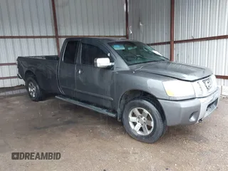 2008 Nissan Titan SE with VIN 1N6BA06F08N332422, listed as a IAAI auction lot 41557137 with 204,735 mi miles and . Bid and sale history available at DreamBid. Image 1.