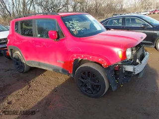 2018 Jeep Renegade Latitude with VIN ZACCJBBB9JPG87673, listed as a IAAI auction lot 41492377 with 83,684 mi miles. Bid and sale history available at carsss.com. Image 1.