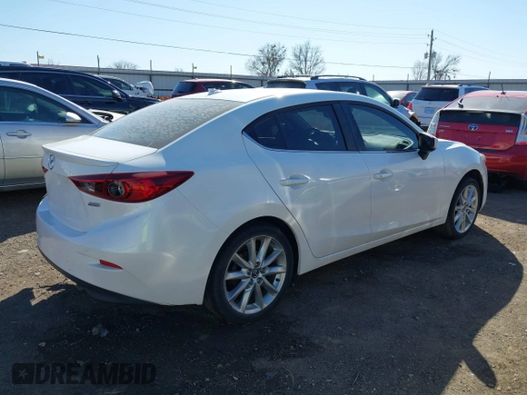 2017 Mazda 3 Grand Touring z VIN 3MZBN1W34HM139393, wystawiony jako IAAI lot #41747788 z przebiegiem 137 275 mil mil oraz . Historia ofert i sprzedaży dostępna na DreamBid. Obrazek 4.