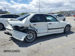 1997 BMW M3 z VIN WBSCD9326VEE06423, wystawiony jako Copart lot #54953975 z przebiegiem 193 185 mil mil oraz Szkody całkowita. Historia ofert i sprzedaży dostępna na DreamBid. Obrazek 3.