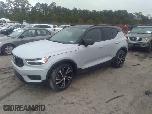 2020 Volvo XC40 R-Design с VIN YV4162UM2L2305405, выставлен на аукционе IAAI как лот 41531111 с пробегом 82 352 миль миль и . История ставок и продаж доступна на DreamBid. Изображение 2.