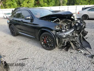 2024 BMW X4 M40i z VIN 5UX43DT00R9V20010, wystawiony jako Copart lot #51654125 z przebiegiem Nie podano mil oraz Nie do naprawy • Non repairable. Historia ofert i sprzedaży dostępna na DreamBid. Obrazek 4.