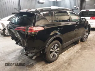 2016 Toyota RAV4 XLE z VIN 2T3RFREV5GW450313, wystawiony jako IAAI lot #42341363 z przebiegiem 68 761 mil mil oraz . Historia ofert i sprzedaży dostępna na DreamBid. Obrazek 4.