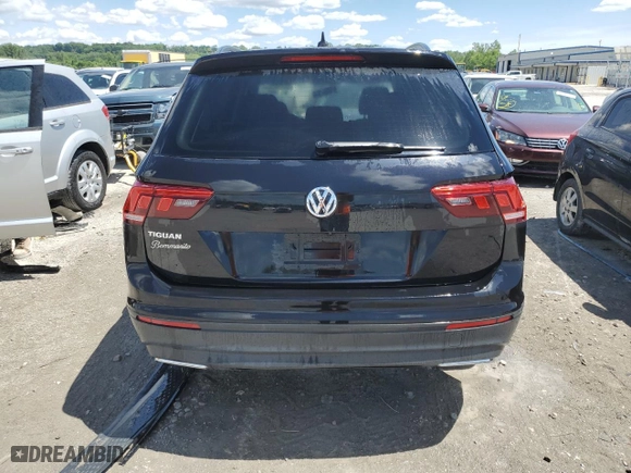 2021 Volkswagen Tiguan S with VIN 3VV1B7AX3MM025109, listed as a Copart auction lot 55198384 with 44,558 mi miles and Salvage Title. Bid and sale history available at carsss.com. Image 6.