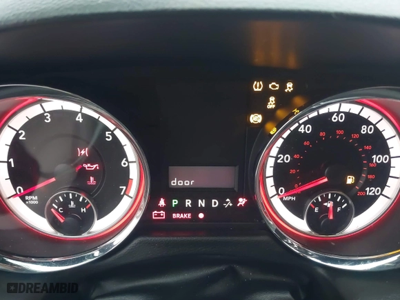 2019 Dodge Grand Caravan SE with VIN 2C4RDGBG1KR521851, listed as a IAAI auction lot 41572267 with 104,484 mi miles. Bid and sale history available at carsss.com. Image 7.