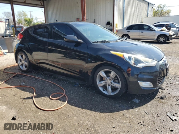 2014 Hyundai Veloster with VIN KMHTC6AD0EU207850, listed as a Copart auction lot 46986695 with 138,024 mi miles and Salvage Title. Bid and sale history available at carsss.com. Image 4.
