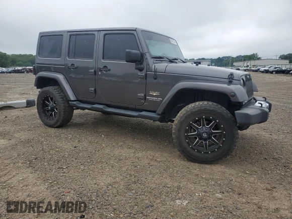 2014 Jeep Wrangler Unlimited Sahara with VIN 1C4HJWEG7EL299548, listed as a Copart auction lot 58522355 with 76,057 mi miles and Clean title. Bid and sale history available at DreamBid. Image 4.