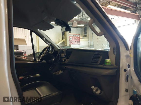 2021 Ford Transit Cargo с VIN 1FTBW3X87MKA60727, выставлен на аукционе IAAI как лот 41701879 с пробегом 76 052 миль миль и . История ставок и продаж доступна на DreamBid. Изображение 5.