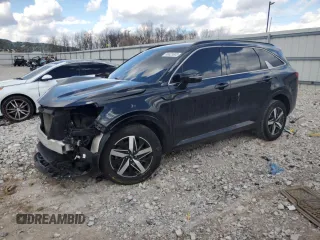2021 Kia Sorento S with VIN 5XYRL4LC4MG056924, listed as a Copart auction lot 46823605 with 92,200 mi miles and Salvage Title. Bid and sale history available at carsss.com. Image 1.