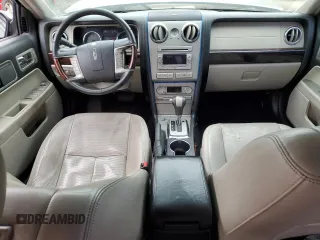 2008 Lincoln MKZ with VIN 3LNHM28T18R661996, listed as a Copart auction lot 44410585 with 209,763 mi miles and Salvage Title. Bid and sale history available at DreamBid. Image 8.