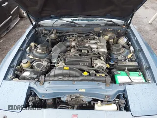 1986 Toyota Supra z VIN JT2MA70L1G0003588, wystawiony jako IAAI lot #41947537 z przebiegiem 110 979 mil mil oraz . Historia ofert i sprzedaży dostępna na DreamBid. Obrazek 10.