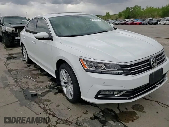 2018 Volkswagen Passat SE z VIN 1VWBA7A32JC021694, wystawiony jako Copart lot #57619625 z przebiegiem 113 172 mil mil oraz Szkoda całkowita • Salvage title. Historia ofert i sprzedaży dostępna na DreamBid. Obrazek 13.