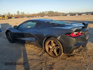 2021 Chevrolet Corvette 3LT with VIN 1G1YC2D47M5102075, listed as a Copart auction lot 85314404 with 3,650 mi miles and Salvage Title. Bid and sale history available at carsss.com. Image 2.
