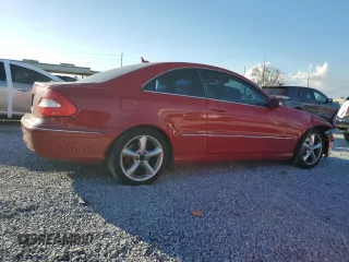 2007 Mercedes-Benz CLK 350 with VIN WDBTJ56H97F227410, listed as a Copart auction lot 44182255 with 211,780 mi miles and Salvage title. Bid and sale history available at DreamBid. Image 3.