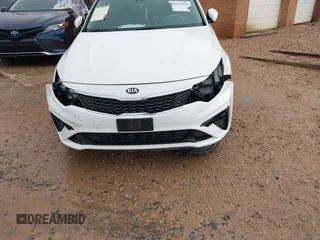 2019 Kia Optima LX with VIN 5XXGT4L36KG352553, listed as a IAAI auction lot 41527076 with 70,282 mi miles. Bid and sale history available at carsss.com. Image 6.