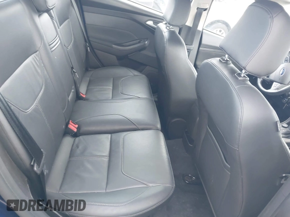 2016 Ford Focus SE with VIN 1FADP3F27GL254679, listed as a IAAI auction lot 41941314 with 72,609 mi miles. Bid and sale history available at carsss.com. Image 8.
