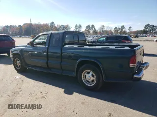 1997 Dodge Dakota with VIN 1B7GL23X1VS208118, listed as a Copart auction lot 82331964 with 330,880 mi miles and Salvage Title. Bid and sale history available at carsss.com. Image 2.