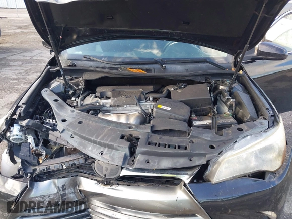 2017 Toyota Camry XLE z VIN 4T1BF1FK1HU805219, wystawiony jako IAAI lot #42199342 z przebiegiem 133 102 mil mil oraz . Historia ofert i sprzedaży dostępna na DreamBid. Obrazek 10.