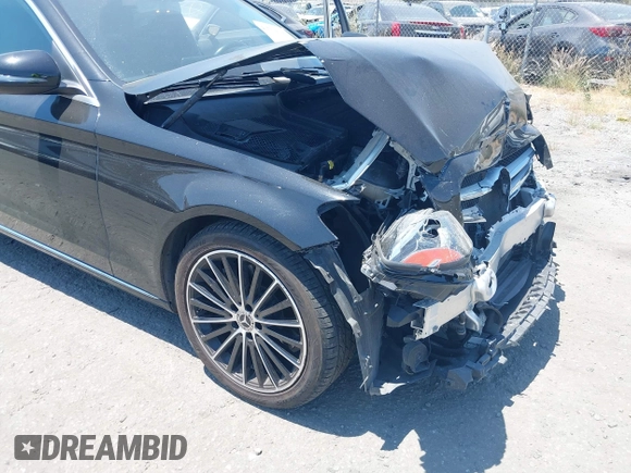 2019 Mercedes-Benz C 300 with VIN 55SWF8DB3KU287291, listed as a IAAI auction lot 42754245 with 59,329 mi miles and . Bid and sale history available at DreamBid. Image 18.