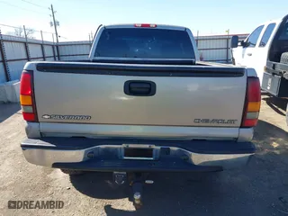 2002 Chevrolet Silverado 1500 LS with VIN 2GCEK19T021393461, listed as a IAAI auction lot 41747836 with 156,704 mi miles. Bid and sale history available at carsss.com. Image 17.