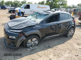 2021 Hyundai Kona Limited z VIN KM8K33AG3MU103226, wystawiony jako Copart lot #59120385 z przebiegiem 28 966 mil mil oraz Czysty tytuł • Clean title. Historia ofert i sprzedaży dostępna na DreamBid. Obrazek 1.