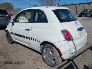 2012 FIAT 500 Pop z VIN 3C3CFFAR3CT343957, wystawiony jako IAAI lot #41898756 z przebiegiem 26 871 mil mil oraz . Historia ofert i sprzedaży dostępna na DreamBid. Obrazek 3.