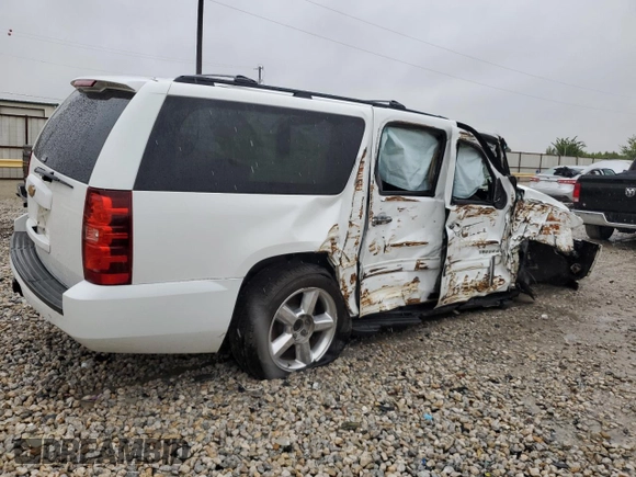 2013 Chevrolet Suburban LT with VIN 1GNSCJE09DR255852, listed as a Copart auction lot 70043984 with Not Provided miles and Salvage Title. Bid and sale history available at carsss.com. Image 3.