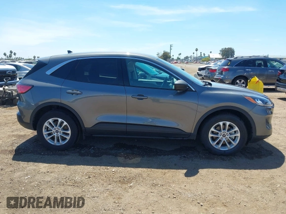 2022 Ford Escape SE Hybrid z VIN 1FMCU9BZ3NUA48539, wystawiony jako IAAI lot #42692826 z przebiegiem 62 778 mil mil oraz . Historia ofert i sprzedaży dostępna na DreamBid. Obrazek 13.