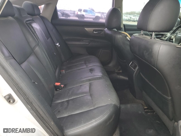 2015 Nissan Altima 2.5 S with VIN 1N4AL3AP9FN870114, listed as a Copart auction lot 86392354 with 134,435 mi miles and Salvage Title. Bid and sale history available at carsss.com. Image 10.