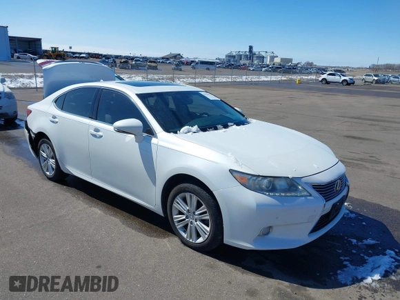 2013 Lexus ES 4dr Sdn with VIN JTHBK1GG5D2044256, listed as a IAAI auction lot 41924151 with 180,045 mi miles. Bid and sale history available at carsss.com. Image 1.