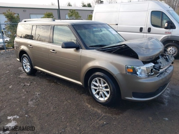 2014 Ford Flex SE with VIN 2FMGK5B89EBD14580, listed as a IAAI auction lot 41824346 with 149,807 mi miles. Bid and sale history available at carsss.com. Image 1.