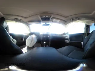 2019 Toyota 4Runner SR5 с VIN JTEBU5JR0K5664825, выставлен на аукционе IAAI как лот 42104780 с пробегом 64 209 миль миль и . История ставок и продаж доступна на DreamBid. Изображение 19.
