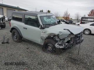 2022 Ford Bronco with VIN 1FMDE5AH3NLB08313, listed as a Copart auction lot 81641324 with 25,636 mi miles and Salvage title. Bid and sale history available at DreamBid. Image 4.
