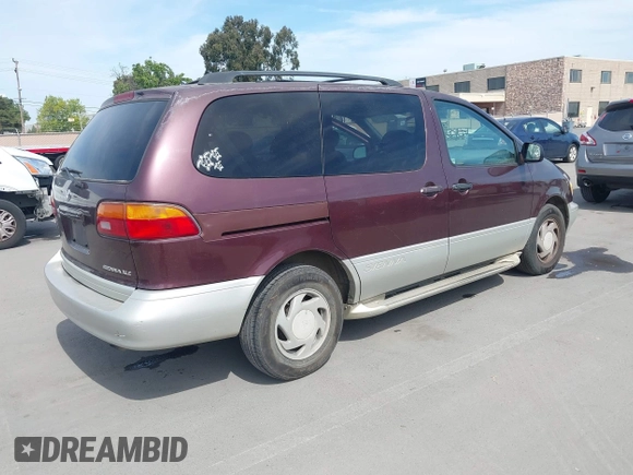 1998 Toyota Sienna LE с VIN 4T3ZF13C5WU010268, выставлен на аукционе IAAI как лот 42100402 с пробегом 258 934 миль миль и . История ставок и продаж доступна на DreamBid. Изображение 4.
