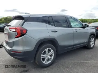 2024 GMC Terrain SLE with VIN 3GKALMEGXRL299784, listed as a Copart auction lot 57634385 with 32,949 mi miles and Clean title. Bid and sale history available at DreamBid. Image 3.