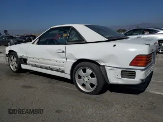 2001 Mercedes-Benz SL-Class with VIN WDBFA68F51F197926, listed as a Copart auction lot 73320134 with 227,868 mi miles and Salvage Title. Bid and sale history available at carsss.com. Image 2.