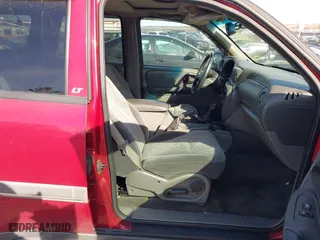 2002 Chevrolet TrailBlazer LS with VIN 1GNDT13S422138585, listed as a IAAI auction lot 41498102 with 1 mi miles. Bid and sale history available at carsss.com. Image 5.