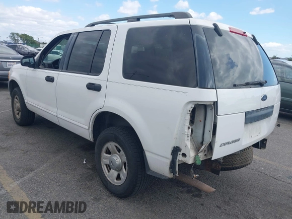 2003 Ford Explorer XLS z VIN 1FMZU72K53UB84654, wystawiony jako IAAI lot #42256405 z przebiegiem 110 527 mil mil oraz . Historia ofert i sprzedaży dostępna na DreamBid. Obrazek 3.