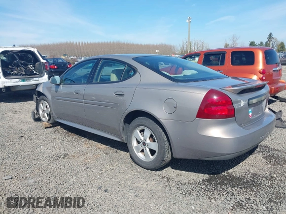 2006 Pontiac Grand Prix with VIN 2G2WP552361129476, listed as a IAAI auction lot 41851811 with 171,958 mi miles. Bid and sale history available at carsss.com. Image 3.