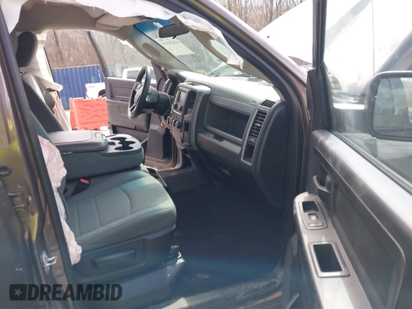 2018 Ram 1500 Tradesman with VIN 1C6RR7KT3JS278983, listed as a IAAI auction lot 41824319 with 193,341 mi miles and . Bid and sale history available at DreamBid. Image 5.