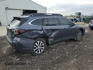 2022 Subaru Outback with VIN 4S4BTAAC4N3170362, listed as a Copart auction lot 54386715 with 62,403 mi miles and Salvage title. Bid and sale history available at DreamBid. Image 3.