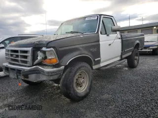 1996 Ford F-250 with VIN 1FTHF26F2TEA79509, listed as a Copart auction lot 84965044 with 366,844 mi miles and Salvage Title. Bid and sale history available at DreamBid. Image 1.