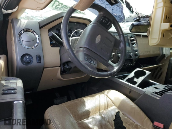 2011 Ford F-250 XL z VIN 1FT7W2BT2BEA55989, wystawiony jako Copart lot #50039375 z przebiegiem 213 529 mil mil oraz Nie do naprawy • Non repairable. Historia ofert i sprzedaży dostępna na DreamBid. Obrazek 8.