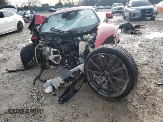2015 McLaren 650S z VIN SBM11DAA8FW004651, wystawiony jako Copart lot #84895284 z przebiegiem Nie podano mil oraz Szkody całkowita. Historia ofert i sprzedaży dostępna na DreamBid. Obrazek 5.