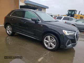 2019 Audi Q3 S line Prestige with VIN WA1FECF3XK1074645, listed as a Copart auction lot 36112443 with 31,831 mi miles. Bid and sale history available at carsss.com. Image 4.