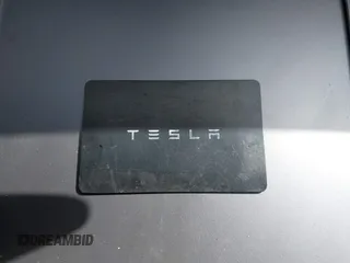 2022 Tesla Model Y Performance z VIN 7SAYGDEF9NF532880, wystawiony jako IAAI lot #41583671 z przebiegiem 38 057 mil mil oraz . Historia ofert i sprzedaży dostępna na DreamBid. Obrazek 11.